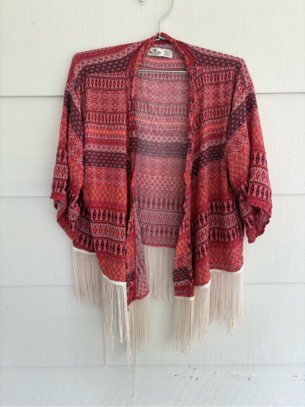 Hollister Boho Kimono Cardigan XS/S Red Print Fringe Festival Beach Cover Up